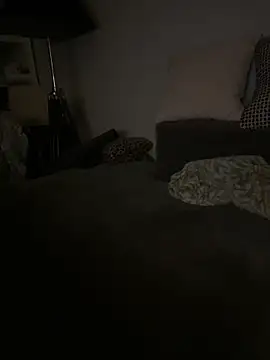 justsomeoneuknow - Justsomeoneuknow's free webcam