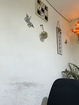 sweet__nurse1 (F young) - RIDING YOUR COCK 😈