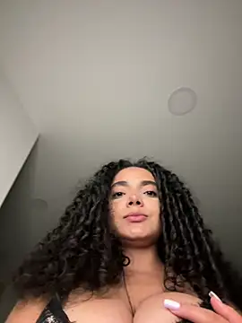 curlyierr (F young) - Deep throat sloppy in doggy style naked