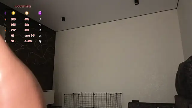 BabySofa live sex cam