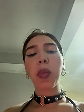 Aneruivinhaa live sex cam