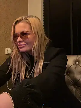 lisavontease - Lisavontease's free webcam