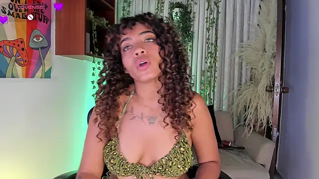 sarahlynn7 - SarahLynn7's free webcam