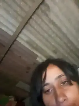 srtsara - Srtsara's free webcam