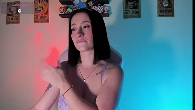 chloe_rockss_ (F young) - show tits