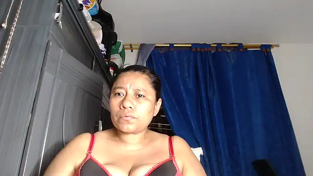 adrixxx38 live sex cam