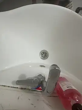 globalfucker34 (M young) - #black-hair #cam2cam #ejaculation #hd #humiliation #masturbation #middle-priced-privates #mobile #muscular #new #small-audience #smoking #straight #top #white #young