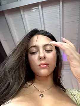 TeaseDollXXX's live cam