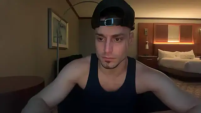 hot_shot_13's live cam