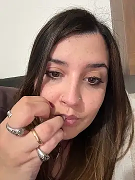 Novababy18 Live Webcam on Stripchat