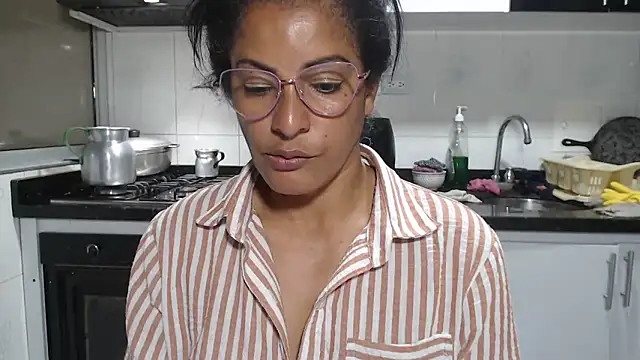 kateleyagrey live sex cam