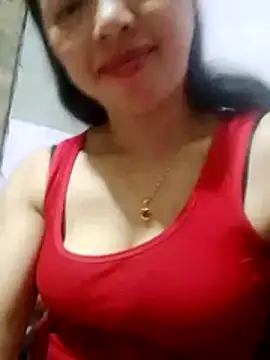 trieutrieu20 - TRIEUTRIEU20's free webcam - UK Sex Cams