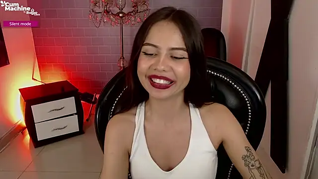 aleesha_cameron02 - Aleesha_cameron02's free webcam - UK Sex Cams