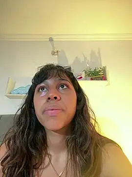 Webcam Model (THALIA_EF)  is live.Free join now!