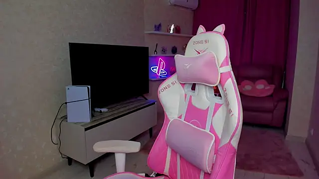 _fireinmysoul_ - _FireInMySoul_'s free webcam - UK Sex Cams