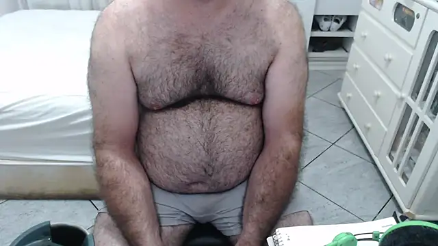 mysterbearmg - MysterBearMG's free webcam - UK Sex Cams