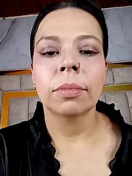 rossyalvarez - RossyAlvarez's free webcam