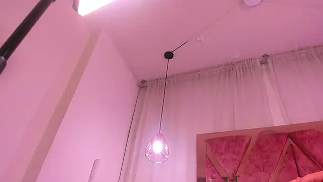 shantal_cooper_ - Shantal_cooper_'s free webcam