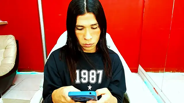 SaraSofia44 live sex cam