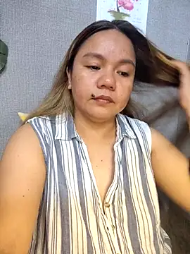 ambersmile - Ambersmile's free webcam - UK Sex Cams