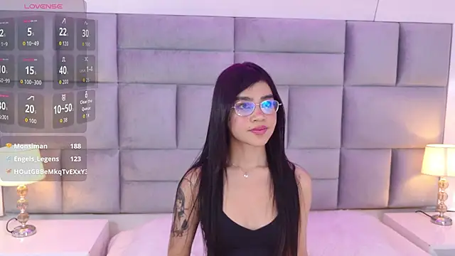 oliviadiaz - OliviaDiaz's free webcam