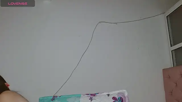 emily_littesweet - Emily_littesweet's free webcam