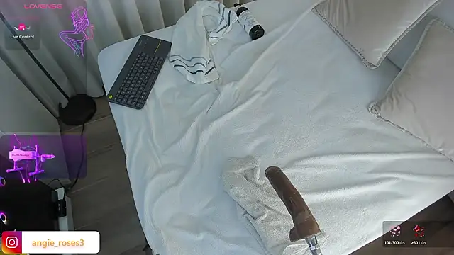 angiee_roses (F young) - squirt