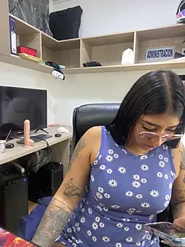 ami_santos - Ami_santos's free webcam