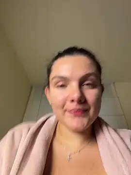 eva_stark10 - Eva_stark10's free webcam