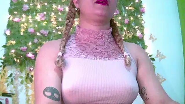 Crysrus live sex cam