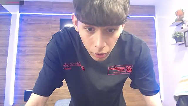 DraxBlade09's live cam