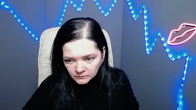 laurafinn - LauraFinn's free webcam