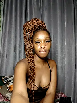 yoyo-__ - Yoyo-__'s free webcam