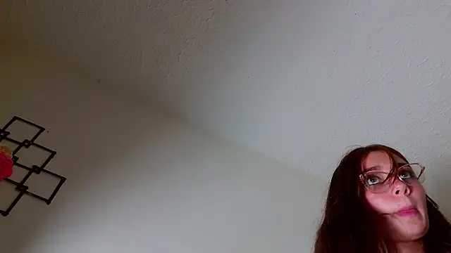 milafyre - MilaFyre's free webcam