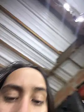 Webcam Model (RAKEL37)  is live.Free join now!