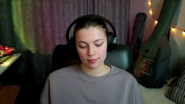 cutieanny - CutieAnny's free webcam