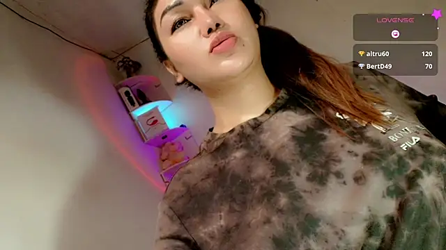 WildSexCum69HugeCOCK webcam