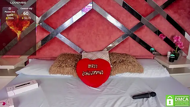 lily_queen30 - Lily_Queen30's free webcam - UK Sex Cams