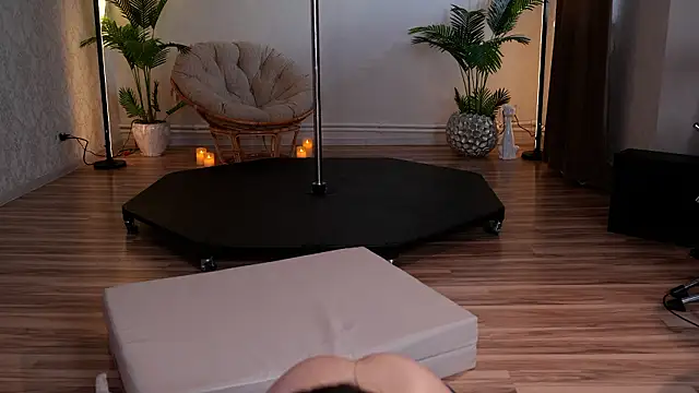 kittycaitlin (F young) - Support the show