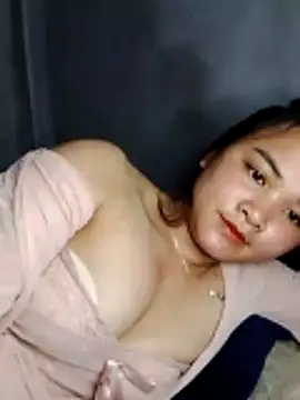 lisakeem - Lisakeem's free webcam - UK Sex Cams