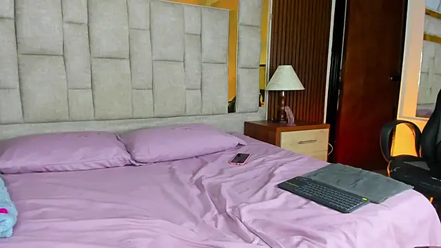 rossyalvarez - RossyAlvarez's free webcam - UK Sex Cams