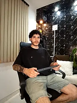 rafael_mendezz (M young) - control lovense (1min)