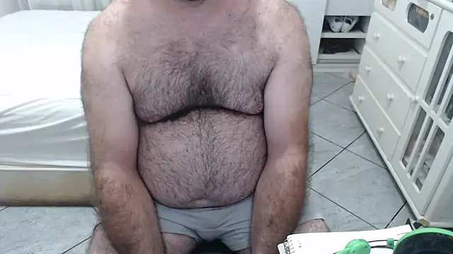 mysterbearmg (Ask my age) - CUM IN GOAL - Add Inst - Mysterbearmg