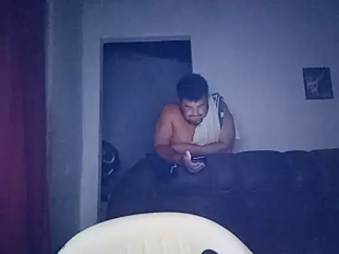 tarra122 - Tarra122's free webcam - UK Sex Cams