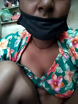 Webcam Model (aunty_sumy) is live