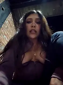 Webcam Model (-TheCatCrazy-)  is live.Free join now!