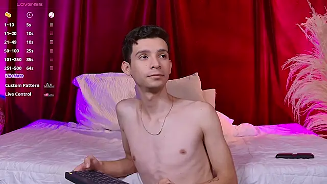 vicenteferrer - VicenteFerrer's free webcam - UK Sex Cams