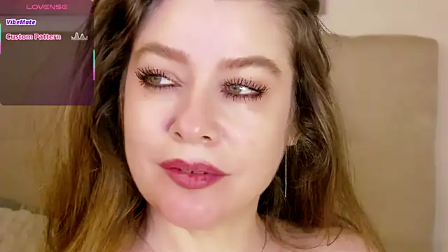 Live sex cam of PetersEmily