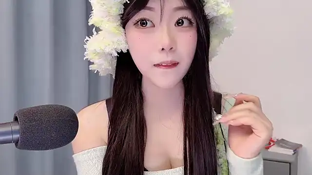 美女smalldaisy在线直播
