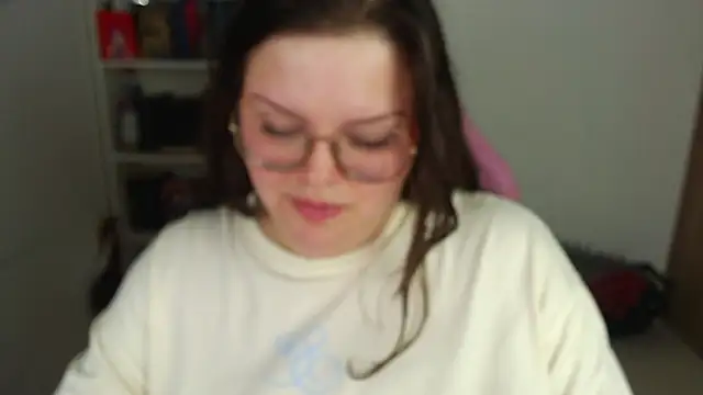 gabiwaifu - Gabiwaifu's free webcam - UK Sex Cams